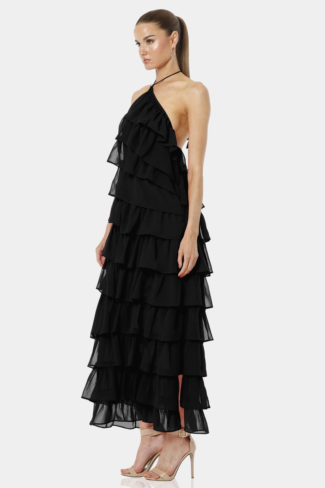 Shahida Parides,
backless long dress,
black maxi dress,