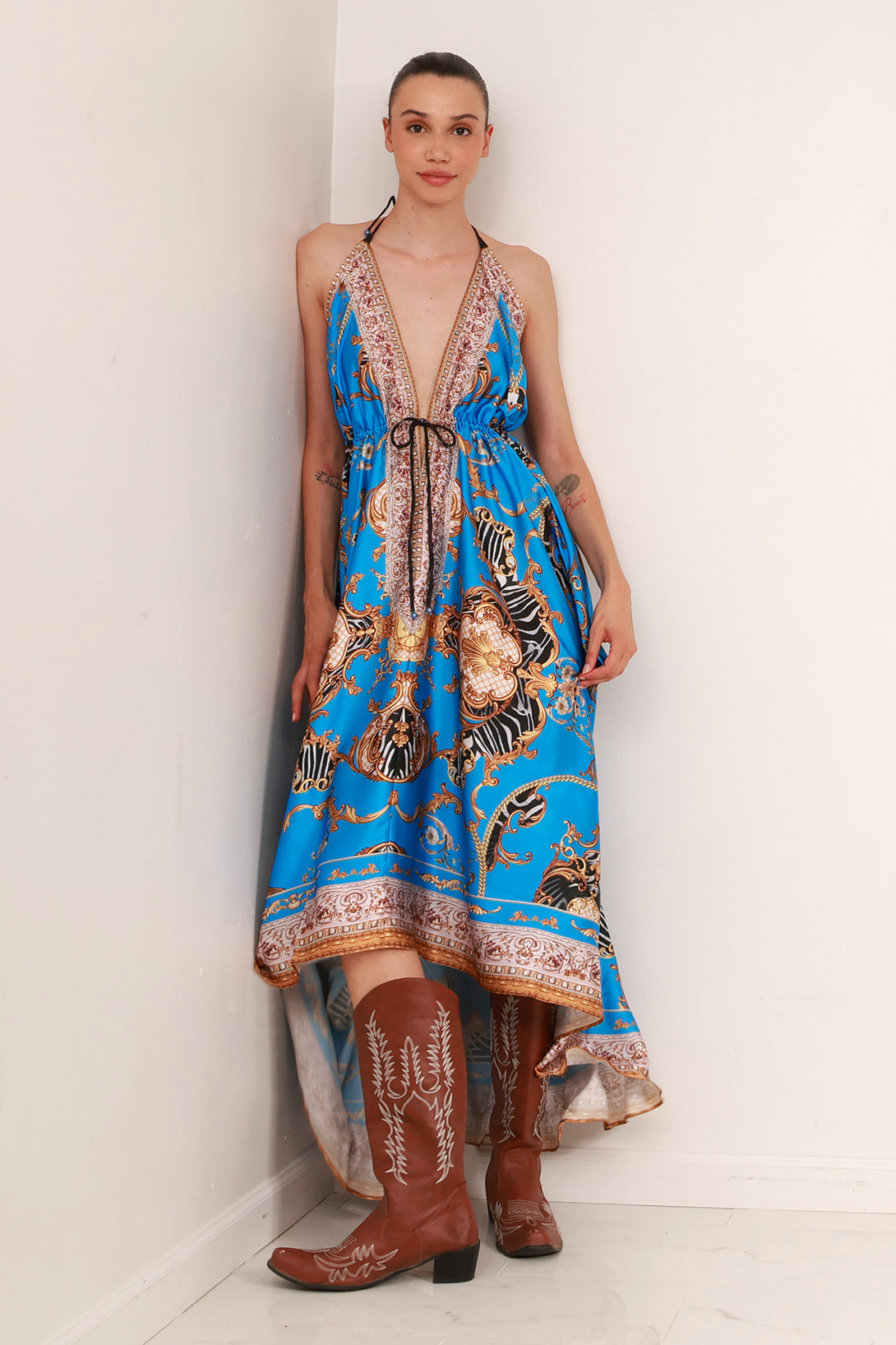 fall maxi dresses,
embellished maxi dress,
long evening dress,
Shahida Parides,