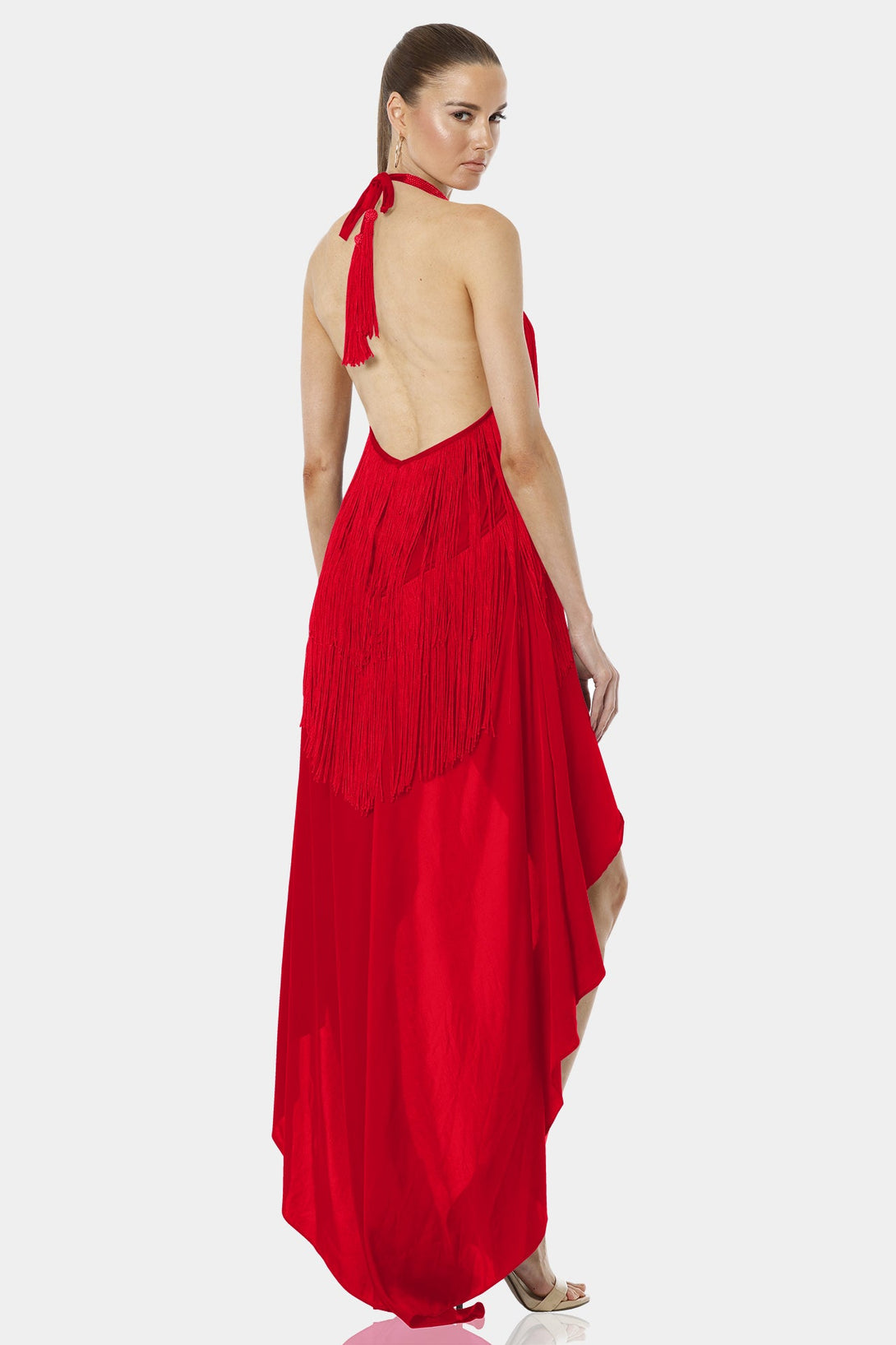 Shahida Parides,
ruffle maxi dress,
ruffle hem maxi dress,
red sleeveless dress,