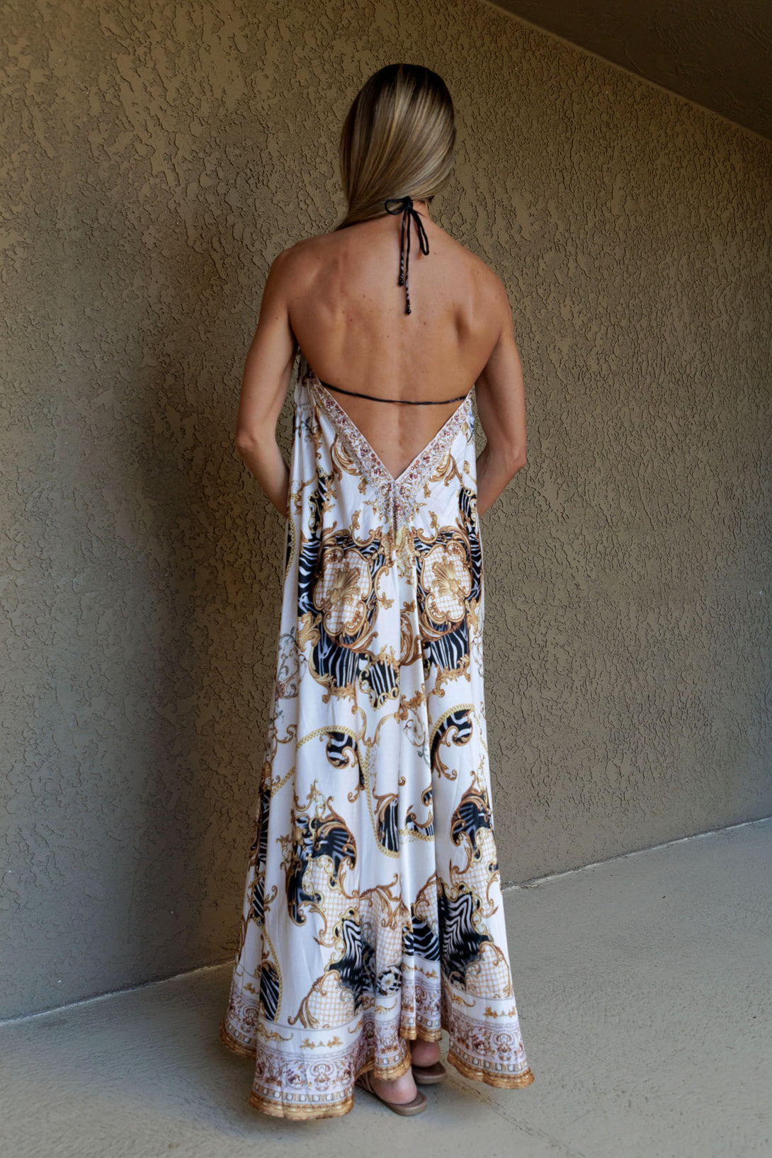 long dress long dress,
long summer dresses,
halter maxi dress,
Shahida Parides,