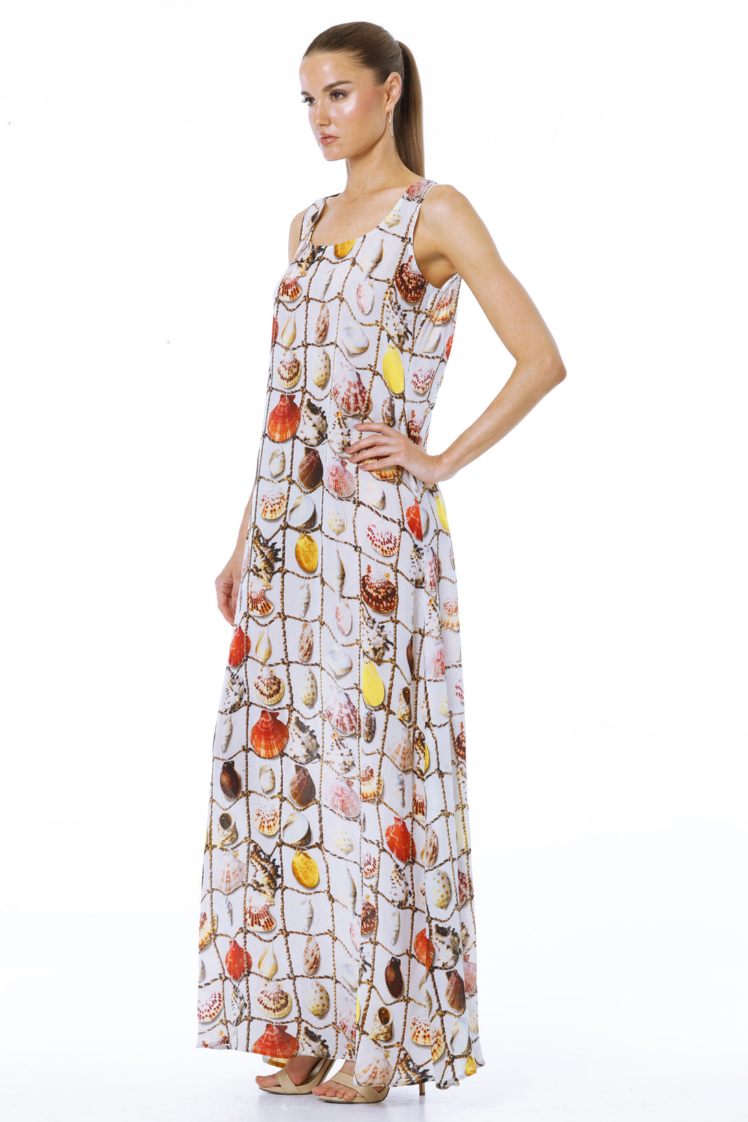 Shahida Parides,
casual maxi dresses for women,
casual summer maxi dresses,
maxi dresses for tall women,