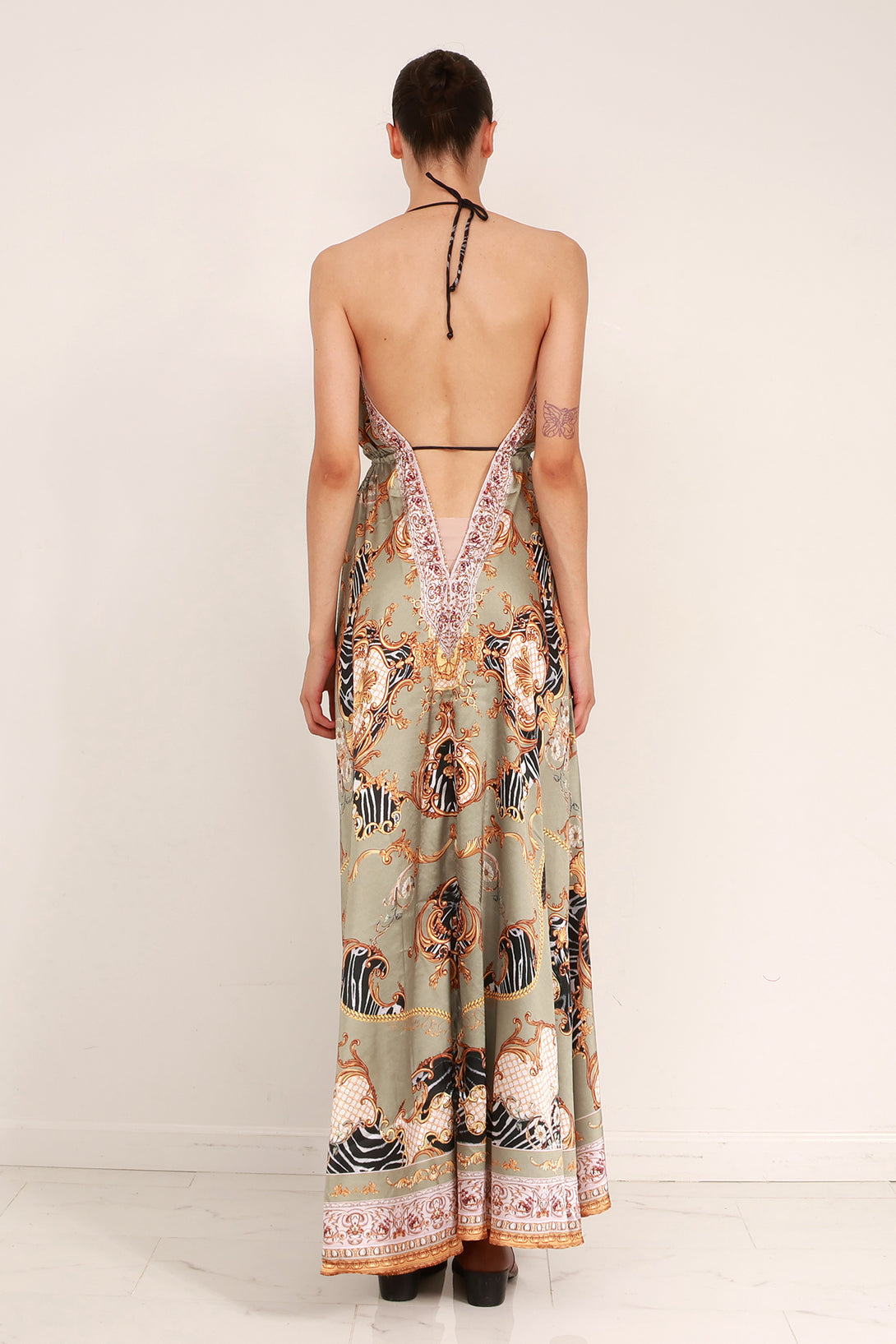 long flowy dresses,
boho maxi dresses,
maxi sundresses for women
Shahida Parides,