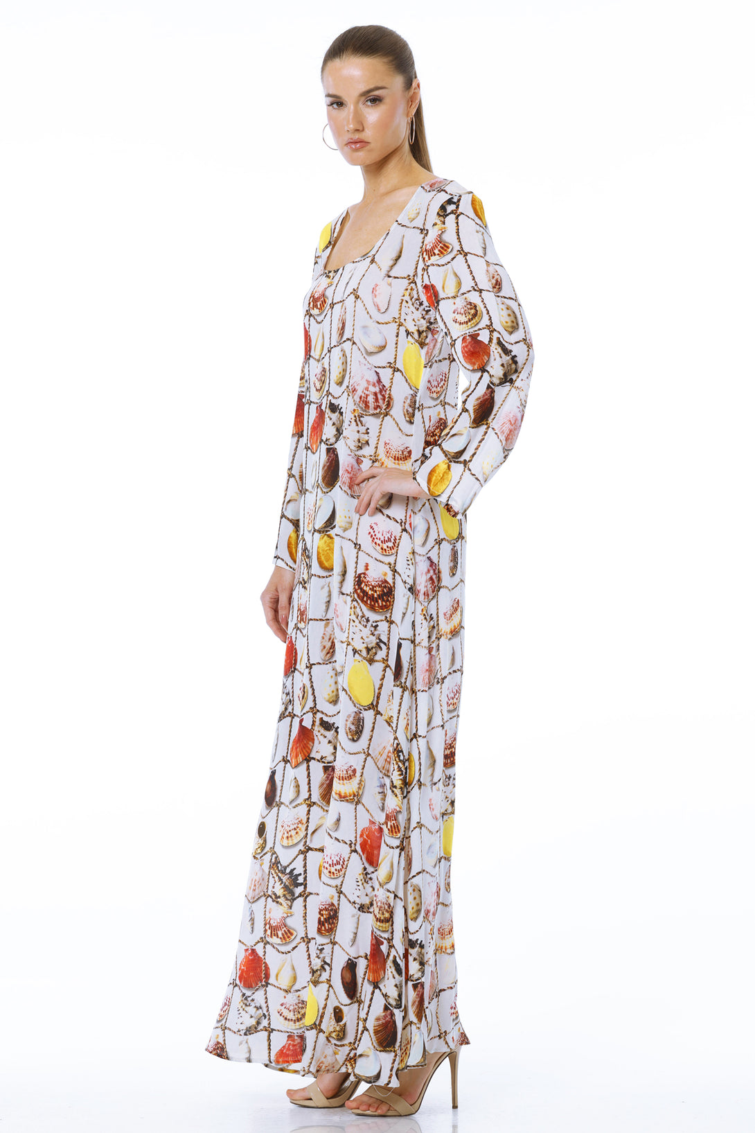 Shahida Parides,
white long dresses for women, summer maxi dresses for women,
Maxi Dress,
maxi dresses,